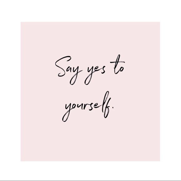 Meet your Posher, Ruth - Picture 2 of 3